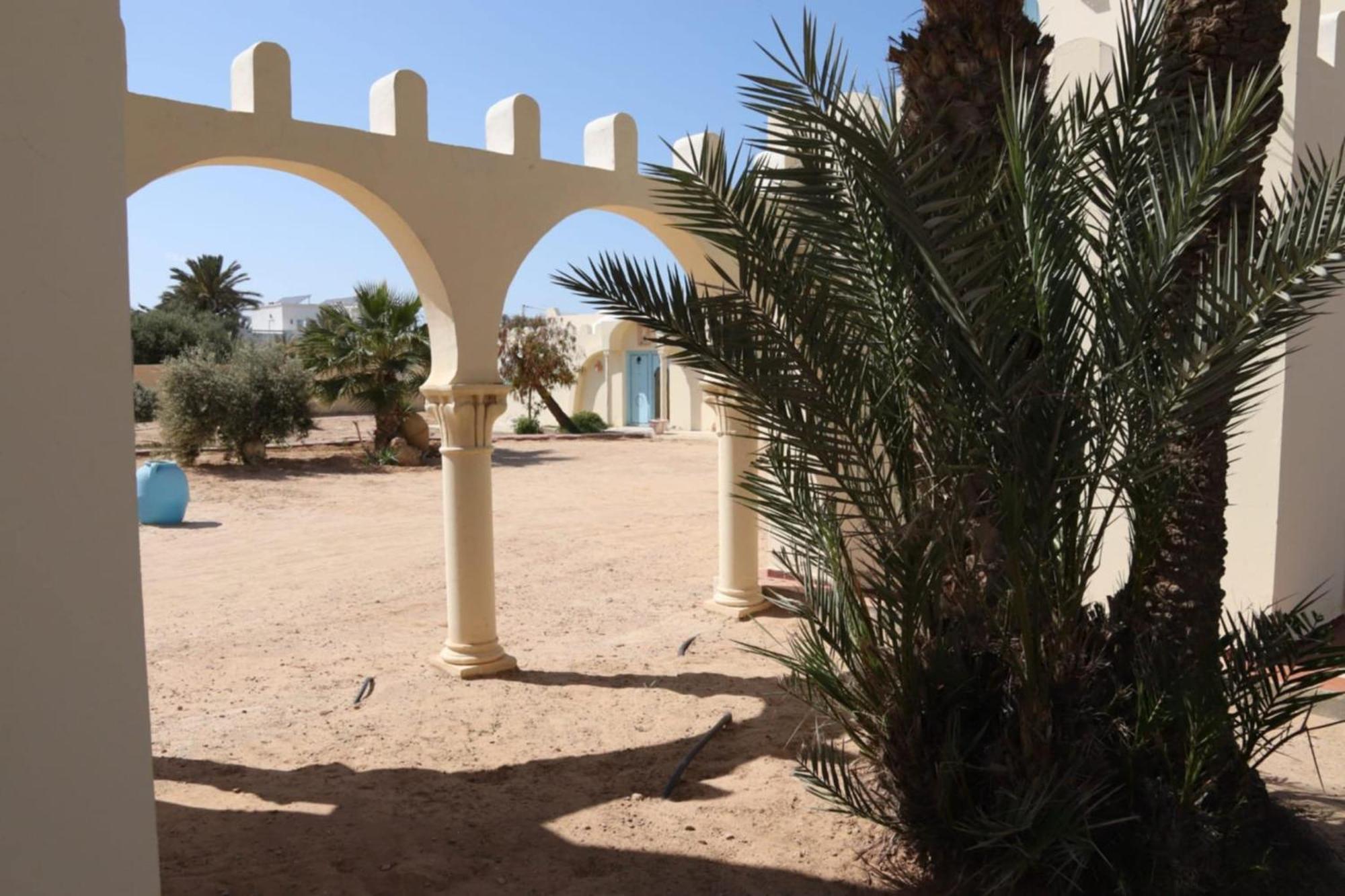 Dar El Jerbiya Hotel Midoun Bagian luar foto